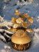ваза из липы(русское наборное дерево из ценных пород древесины: грезкий орех, бук, дуб и др, цветы-минерал селенит)